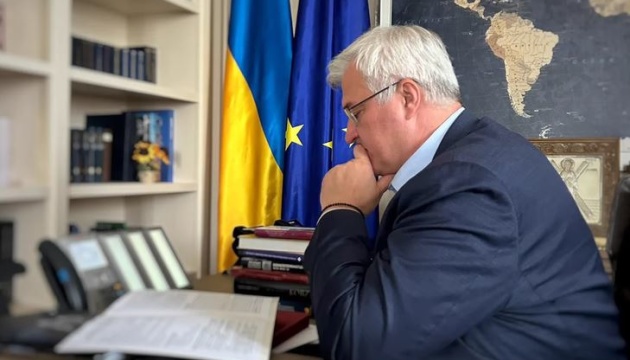  Сибіга обговорив із главою МЗС Молдови альтернативні маршрути експорту зерна 
