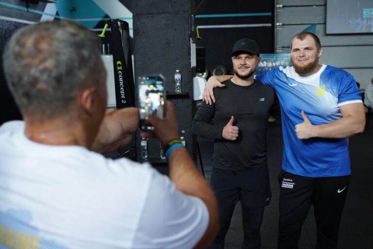  Микола Калашник та Віктор Микита провели тренування з ветеранами в Ірпені 