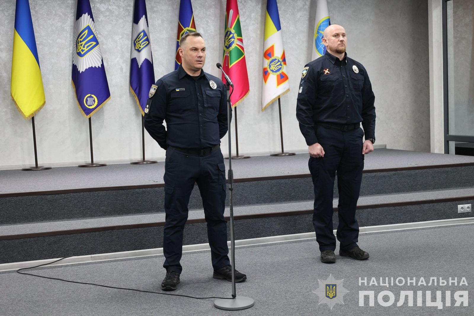  Голова Нацполіції відзначив кращих патрульних України 