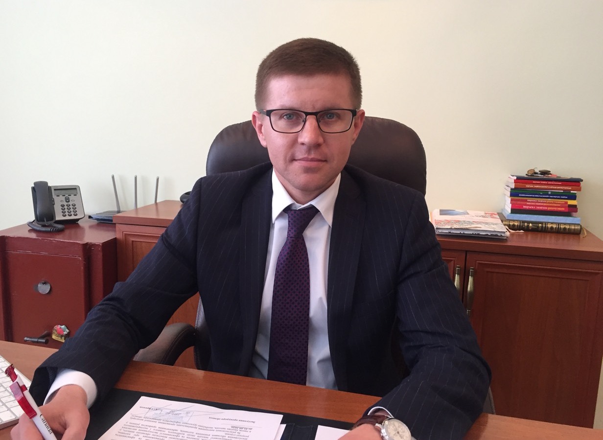  Юрій Дмитрунь: поки законотворці удосконалюють, прокуратура відстоює права громад 