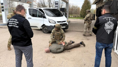 Повідомлено про підозру заступнику командира військової частини у одержанні неправомірної вигоди за вплив на прийняття рішення