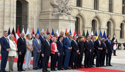 Зеленський приїхав на засідання коаліції охочих