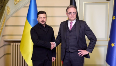 Зеленський зустрівся з премʼєром Бельгії: Перші надходження F-16 будуть вже цього року