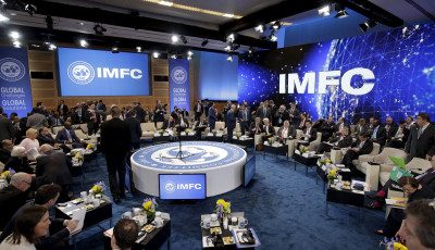 Украина и МВФ договорились о новом кредите на миллиарды долларов
