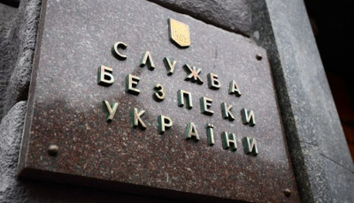 “Заробили” 6,3 млн гривень на зарплатах медиків. СБУ викрила корупцію у лікарні Києва 