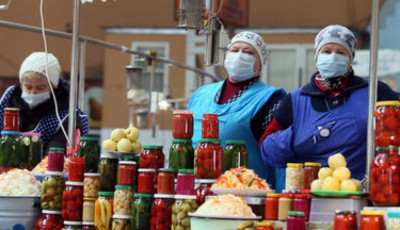В Киеве открылись три рынка после проверки Госпродпотребслужбой – мэр